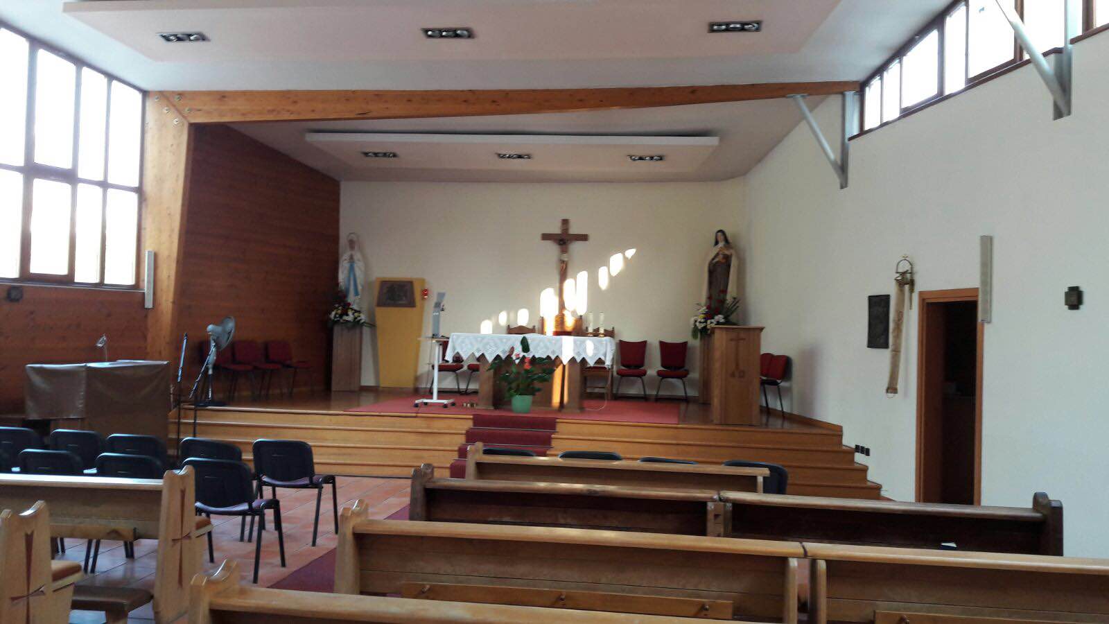 Župa sv. Terezije od Djeteta Isusa - Pastoralni centar bl. Alojzija Stepinca